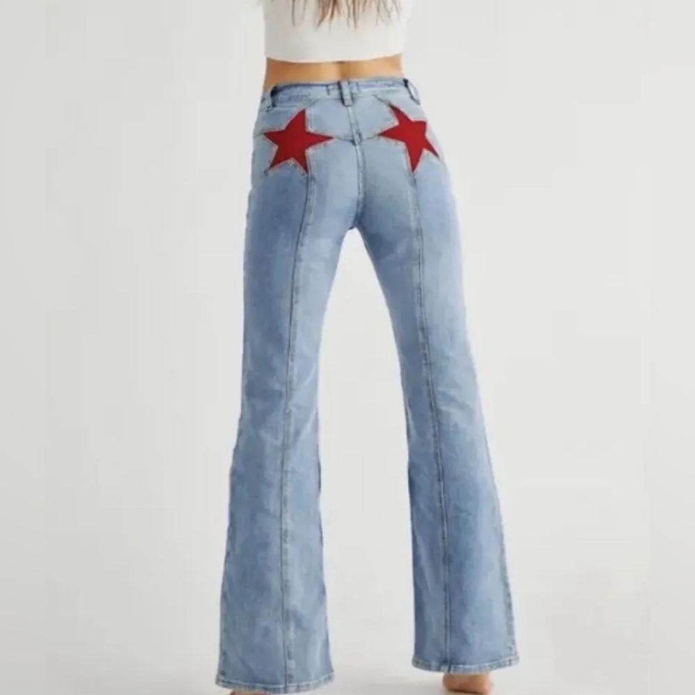 Free People Firecracker Suede Star Graphic Flare Jeans Mid Stone Wash Sz 33